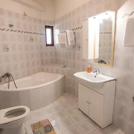 Artemis Guest house 3*