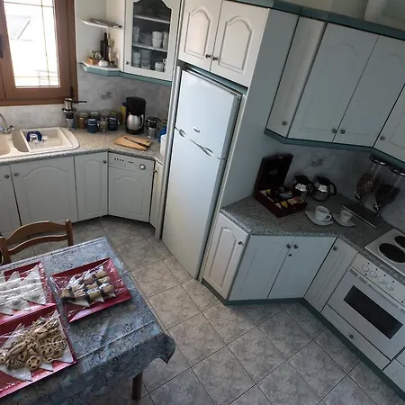 Artemis 3* Karpenisi