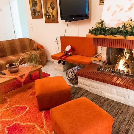 Guest house Artemis Karpenisi